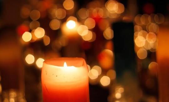 キャンドルの灯り