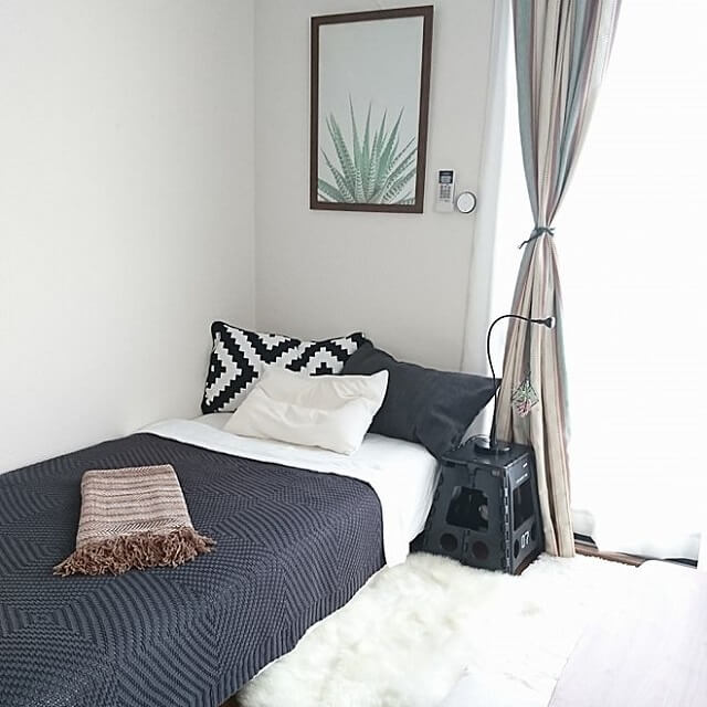 脚付きマットレス事例