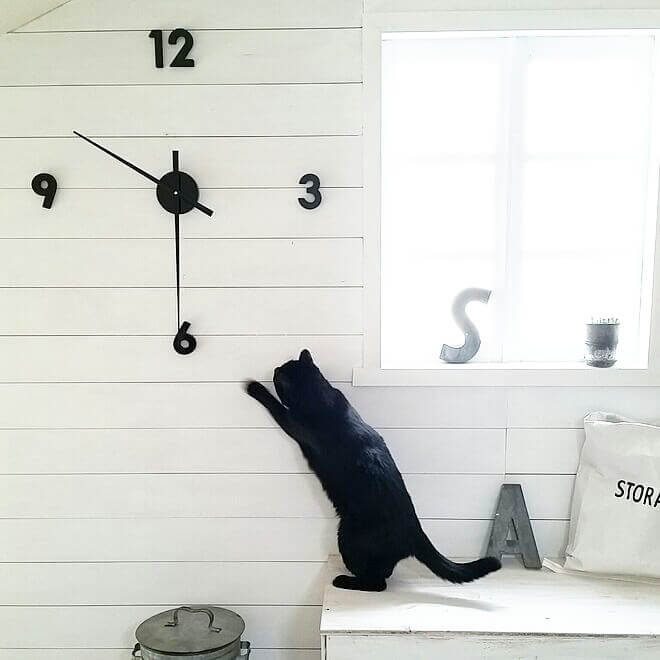 シンプルモダン掛け時計