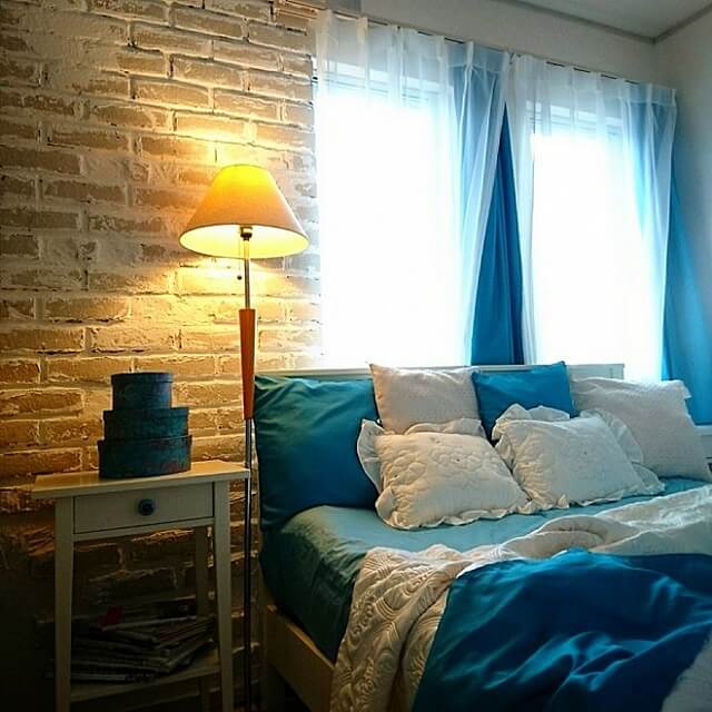 ラグジュアリーな寝室