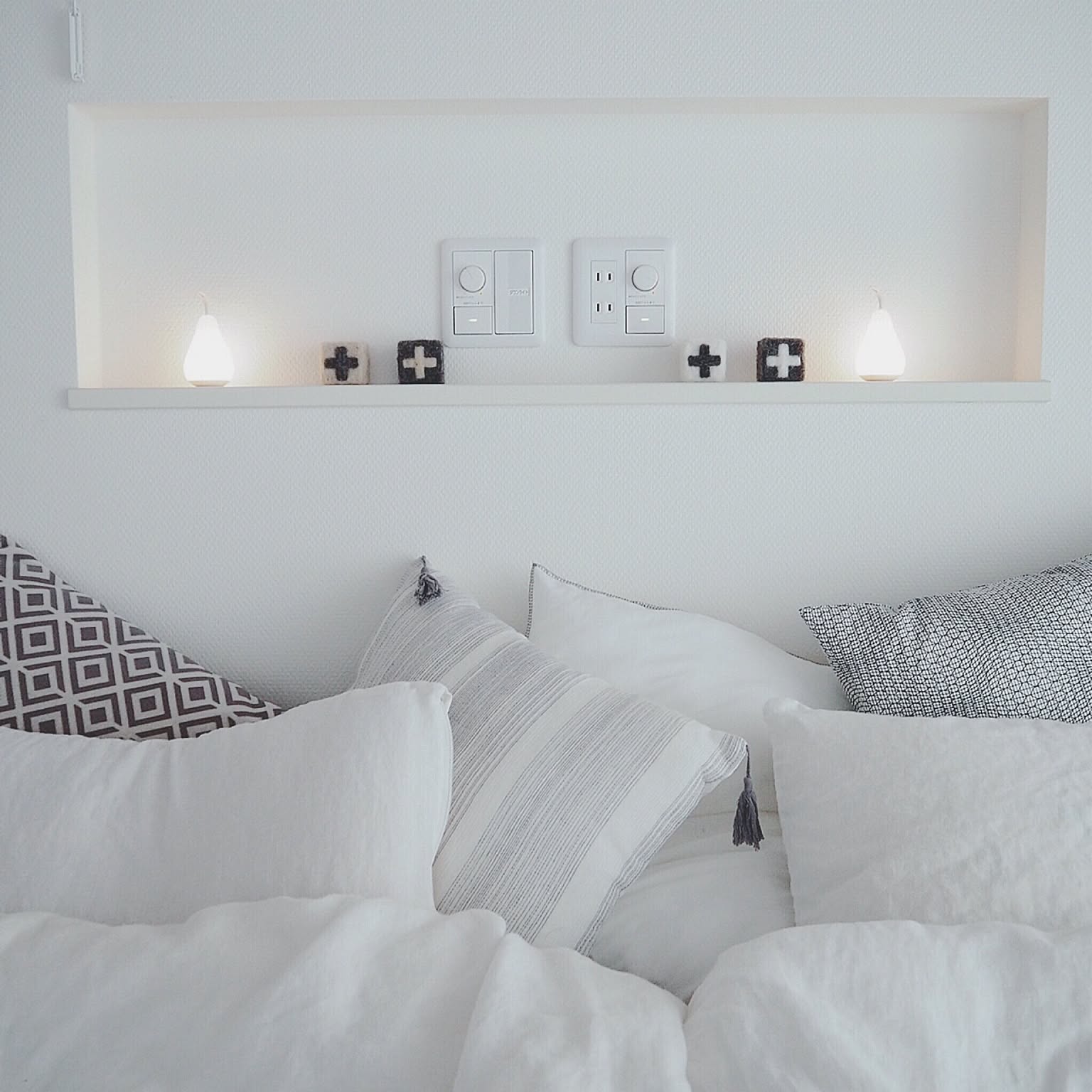 シンプルモダンのベッドルーム事例