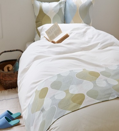 北欧生地のベッドカバーが豊富なFIQ online