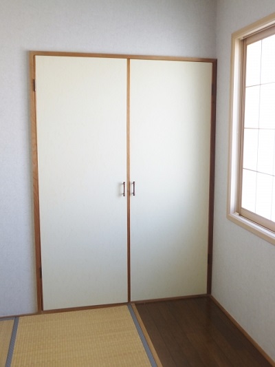 和室ワンルームの押入れ